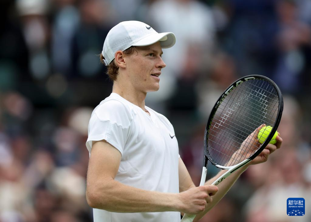 名年轻的边 名年轻的边