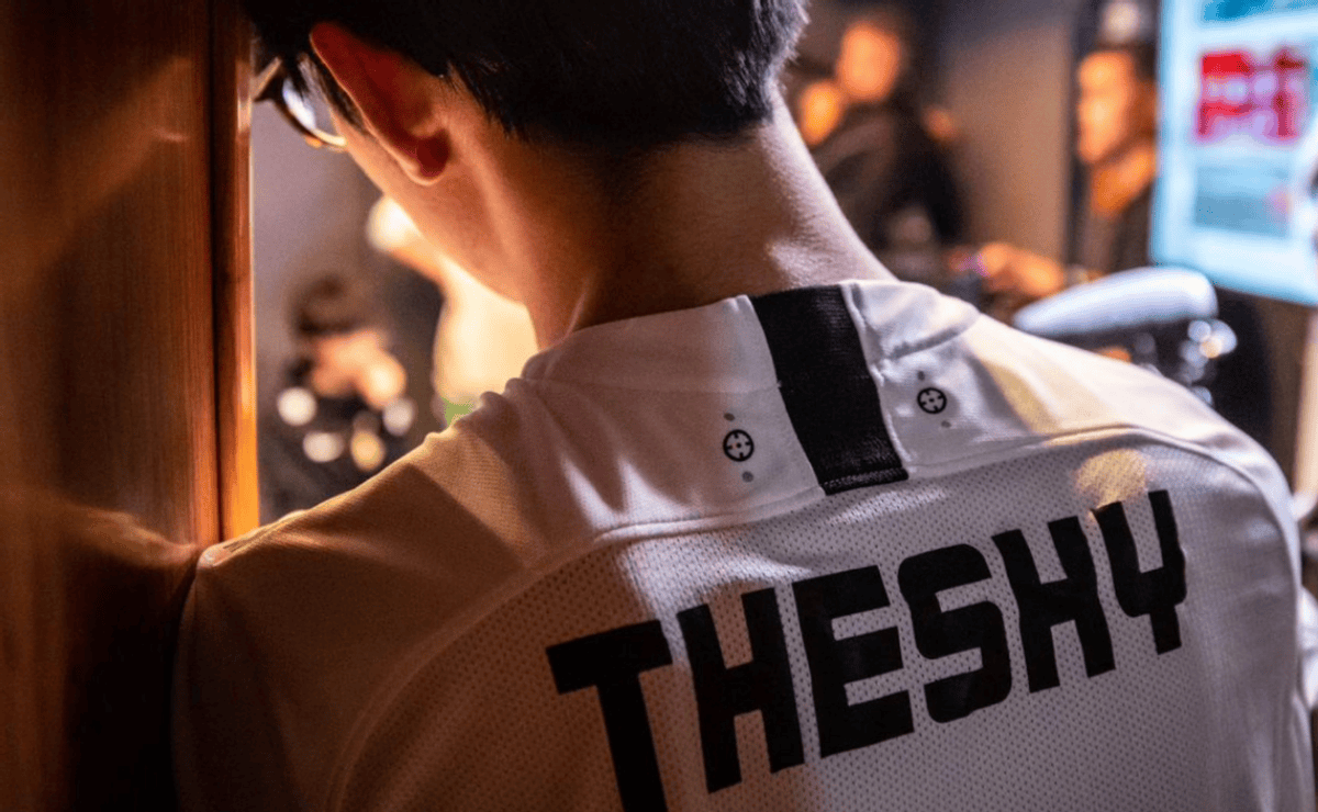 雄鹿在即将 雄鹿在即将